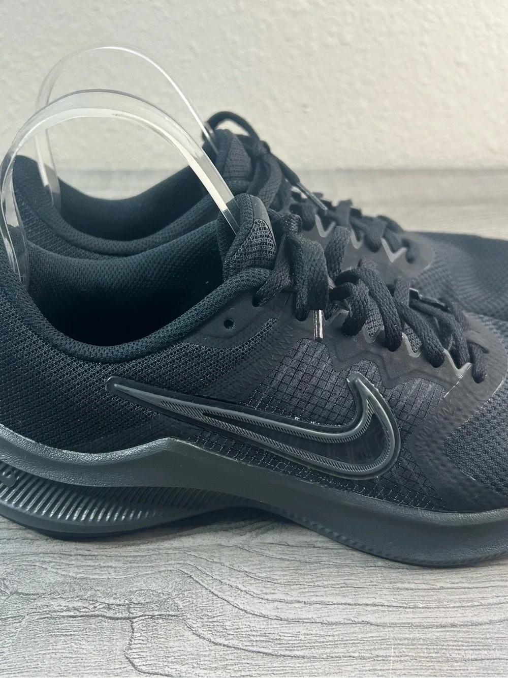 Nike Downshifter 12 Triple Black Running Shoes Men’s Athletic Sneakers Size 7.5